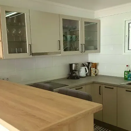 Holiday home Little Ocean View House Canico (Madeira)
